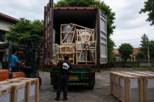 Why Buying Full Container Furniture Saves More Shipping Costs